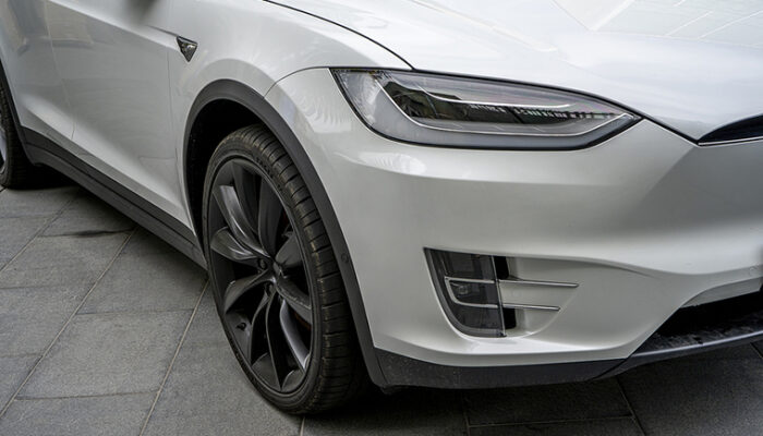 France: Fatality after a Tesla erupted into flames