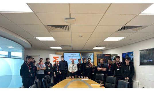 OSRAM delivers automotive lighting training to Nottingham College students