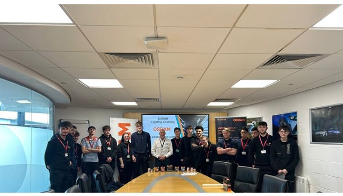 OSRAM delivers automotive lighting training to Nottingham College students